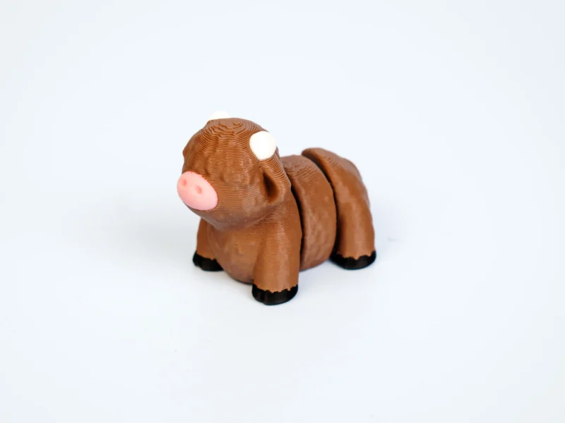 Mini articulated Highland Cow - front view