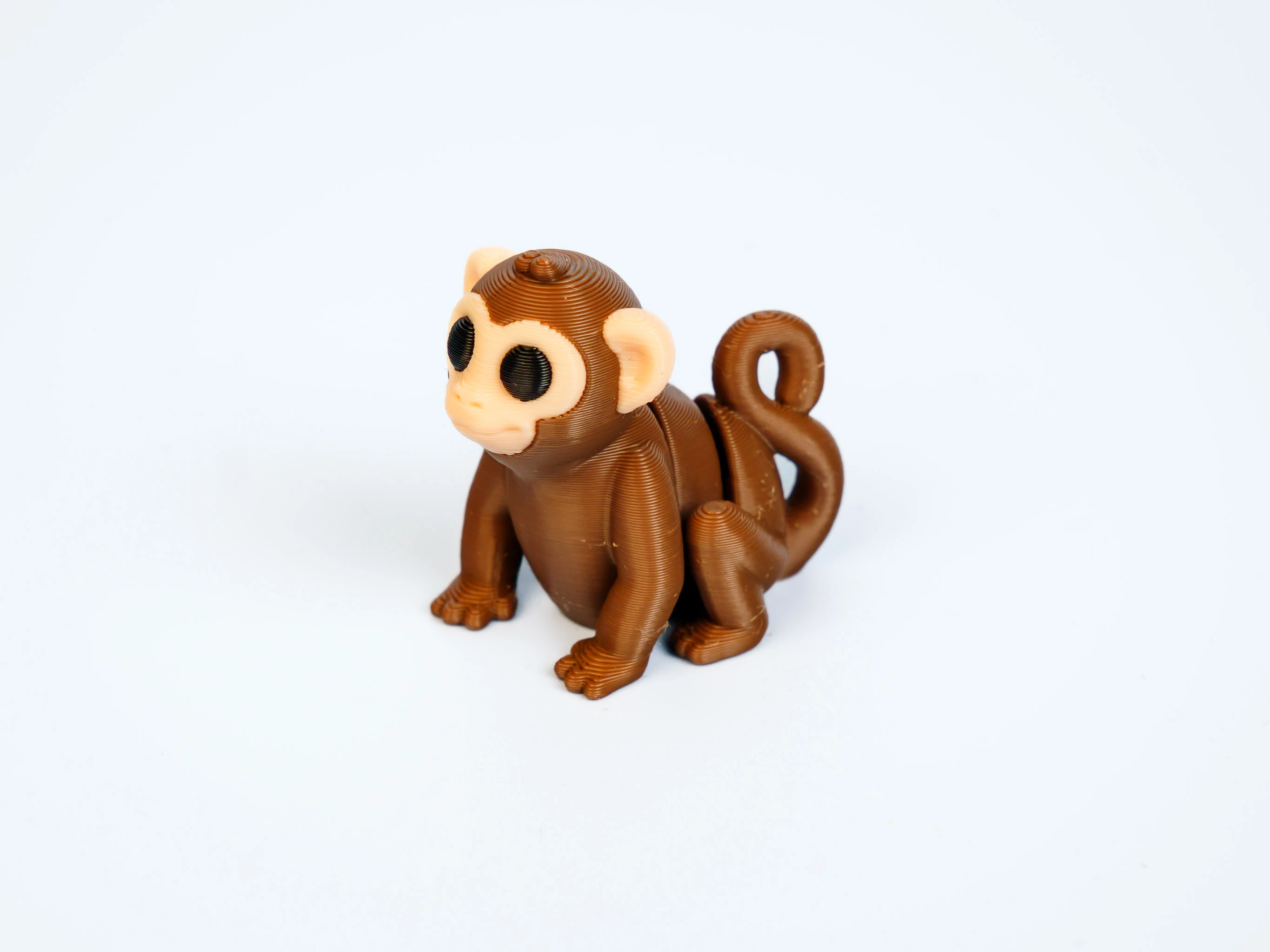 Mini articulated Monkey - front view