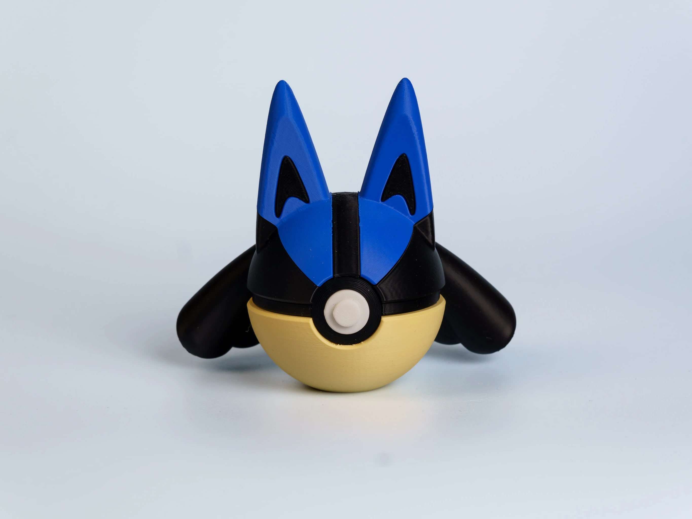 Aura Fighter Ascend Creature Ball collectible figure - front view
